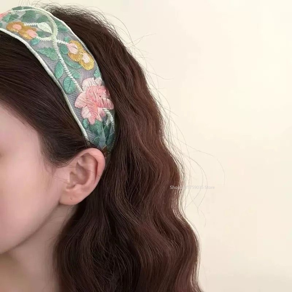 Spring Lace Embroidery Floral  - Embroidery Hoop review and price