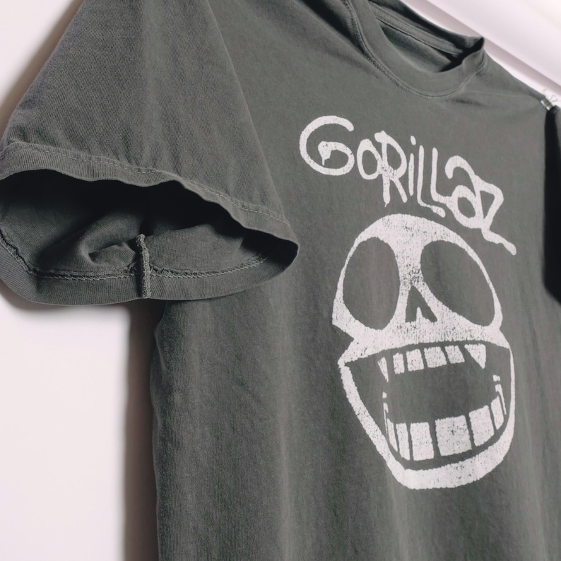 Gorillaz Band Print Short Slee - Embroidery Studio review and price